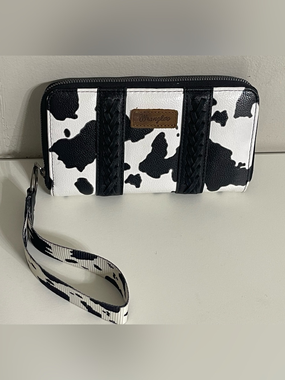 Wrangler Black & White Cowhide-Print Wristlet Clutch
